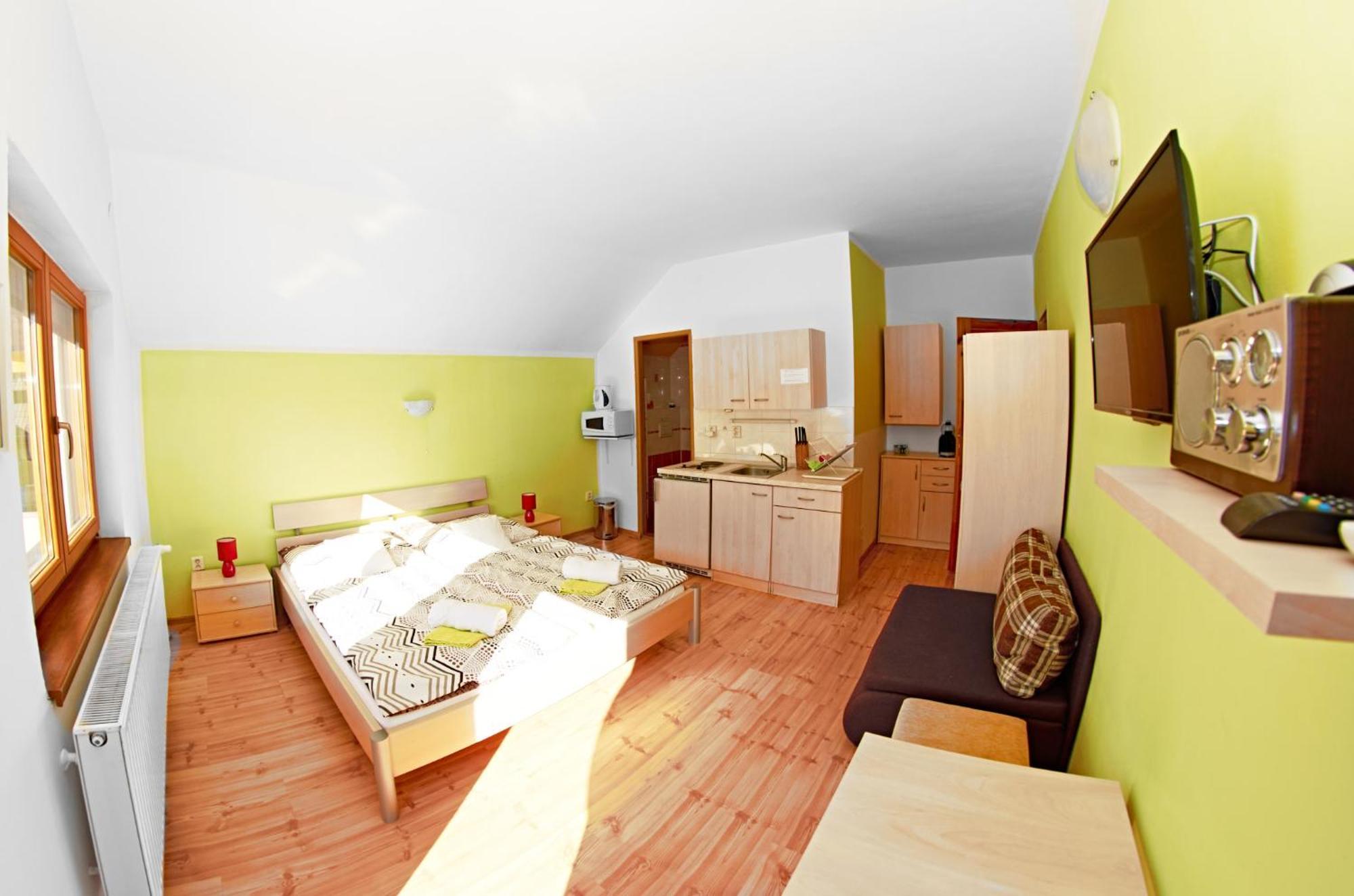 Vila Rhea Važec Exterior foto